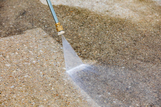 Best Rust Removal  in Connellsville, PA